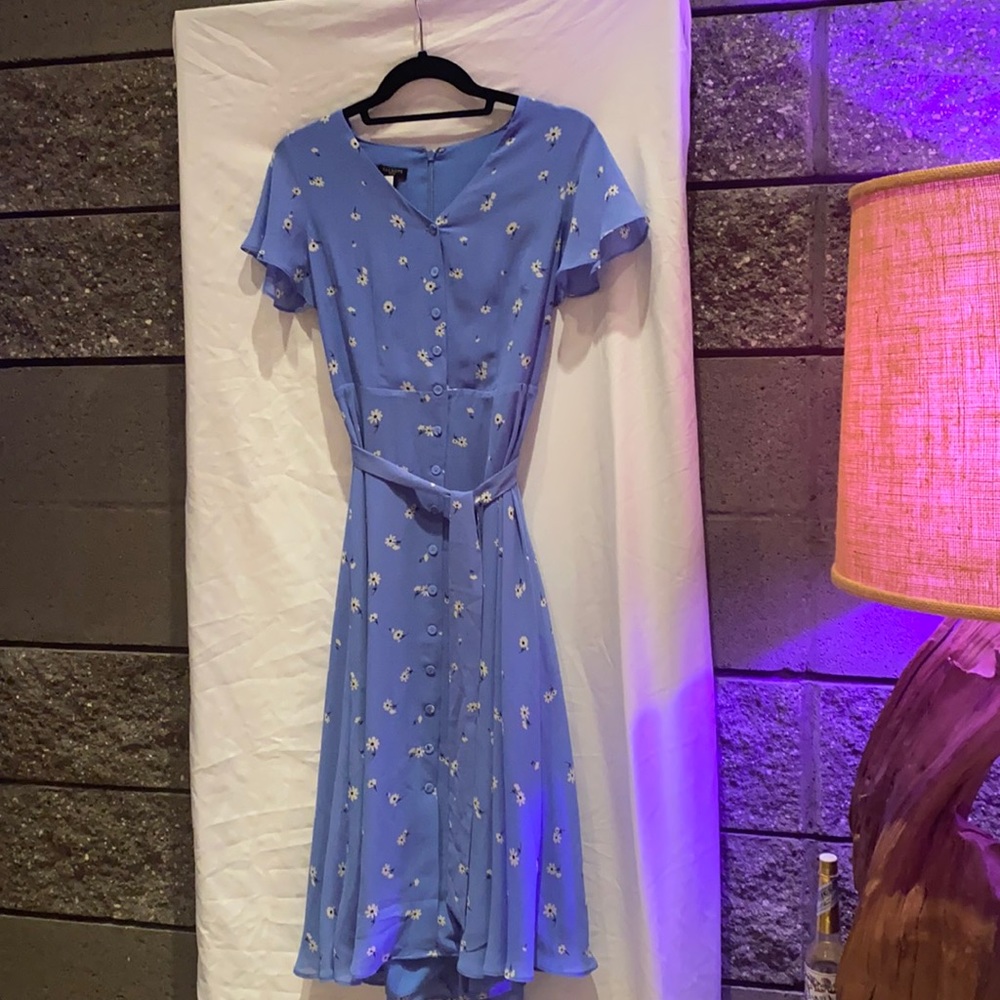 NWT TALBOTS PETITE BLUE WHITE FLOWER DRESS
